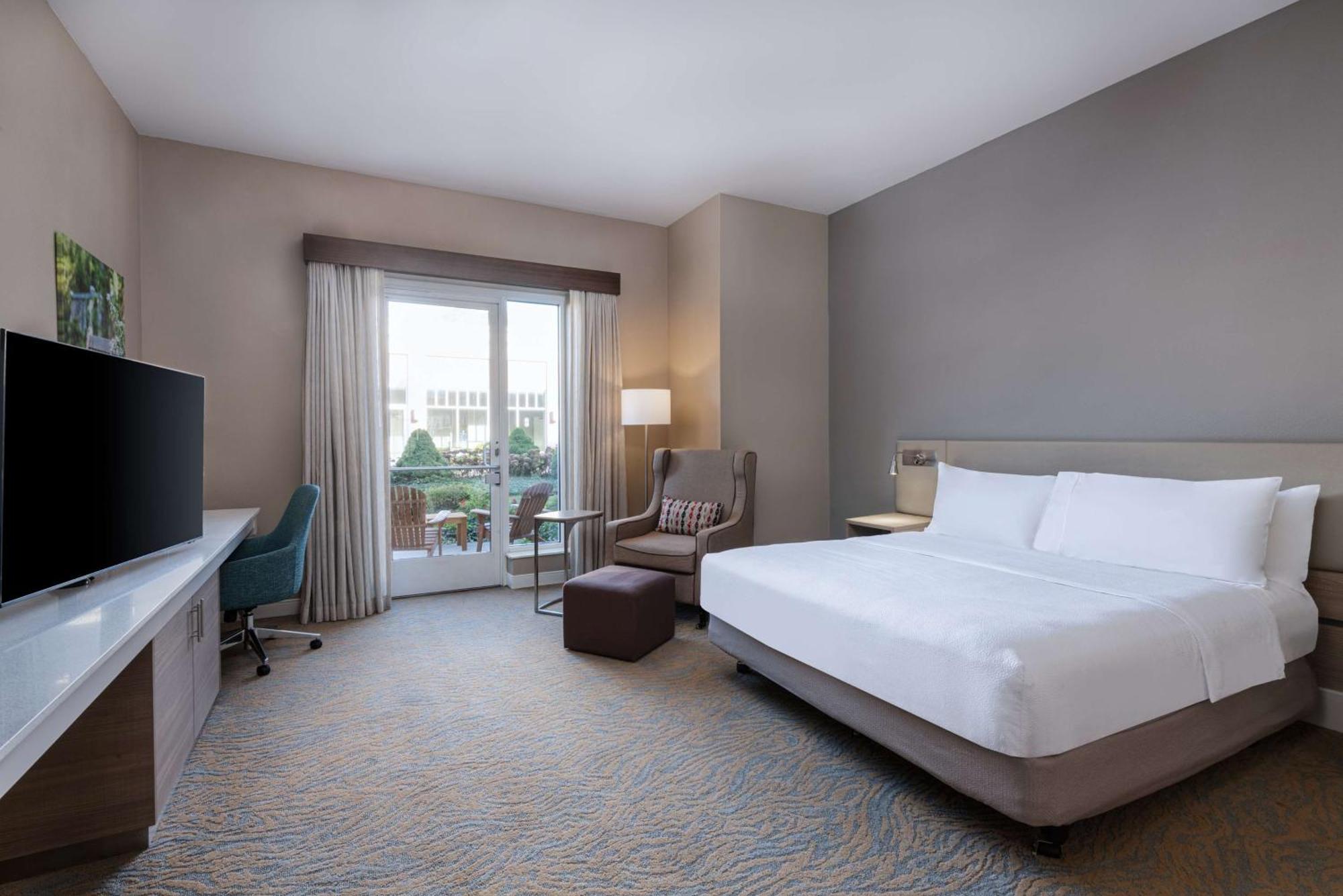 Hilton Garden Inn Сент-Чарлз Екстер'єр фото