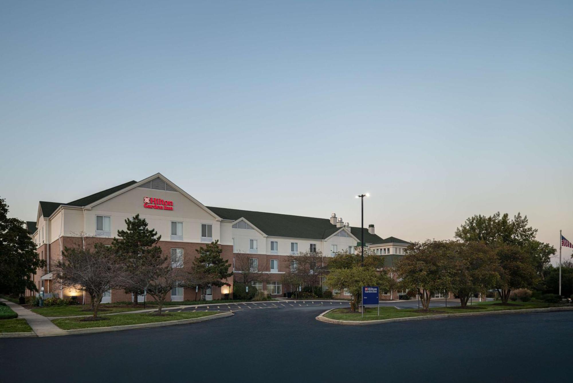 Hilton Garden Inn Сент-Чарлз Екстер'єр фото